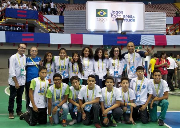   												Atletas do Piau participam da cerimnia de abertura dos Jogos Escolares da Juventude, em Fortaleza. 						 (Foto: Washington Alves/Exemplus/COB)					