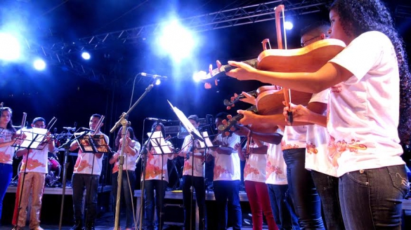   												A Orquestra fez sua primeira apresentao ao pblico no 8 Festival de Rabecas. 						 (Foto:Ascom Secult)					