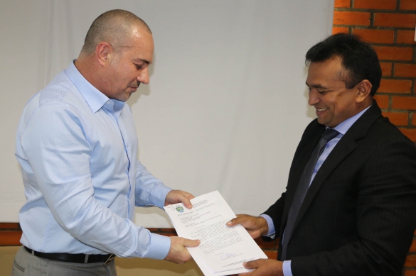   												Sasc e Seguran�a firmam parceria em prol de Pelot�es Mirins						 (Foto:Ascom Seguran�a)					