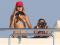 FILHAS DE SYLVESTER STALLONE CURTEM PASSEIO DE IATE COM A M�E.